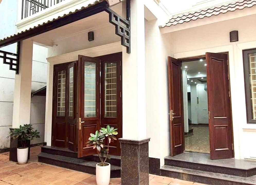 Biệt thự cho thuê KĐT Simco Sông Đà, Hà Đông 203m² - Thiết kế đẹp, bàn giao ngay!