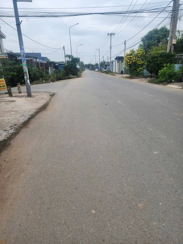 Nhà mặt tiền kinh doanh Tân Hạnh, Biên Hòa 80m² giá 2.1 tỷ - Đầu tư sinh lời ngay!