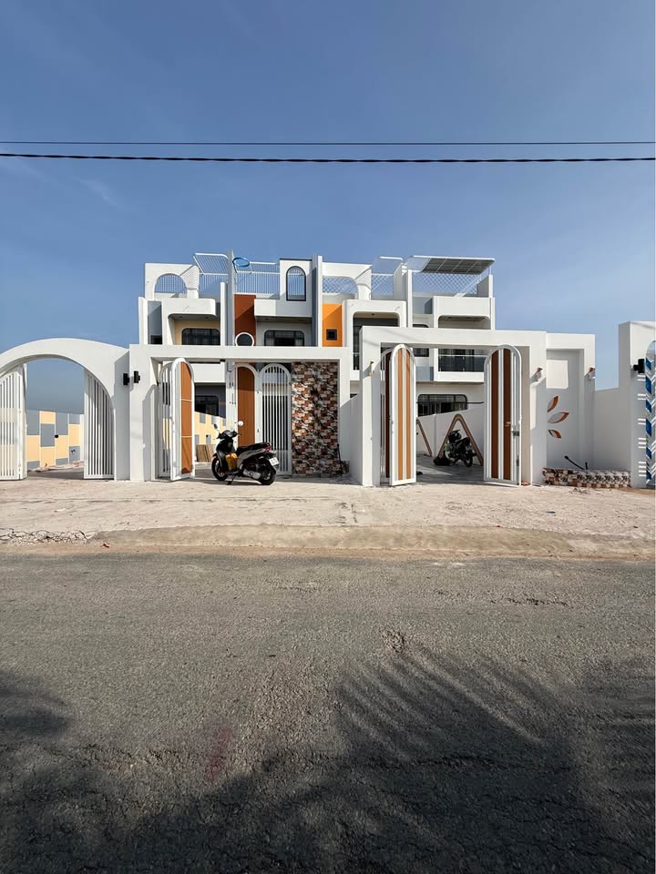 Nhà mới Cần Giuộc 160m² giá 3.65 tỷ - Đầu tư sinh lời ngay!