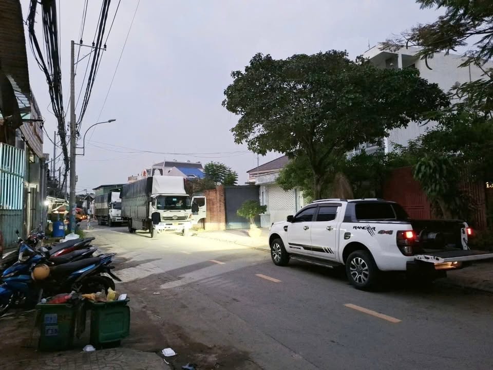 Đất mặt tiền đường số 10, Hiệp Bình Phước 139m² giá 9.1 tỷ - Xây dựng tự do!