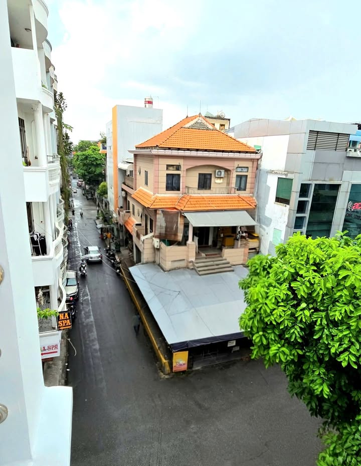 Bán nhà mặt tiền hẻm xe tải kinh doanh sầm uất đường Nguyễn Gia Trí 80m² giá 18 tỷ - Đầu tư sinh lời ngay!