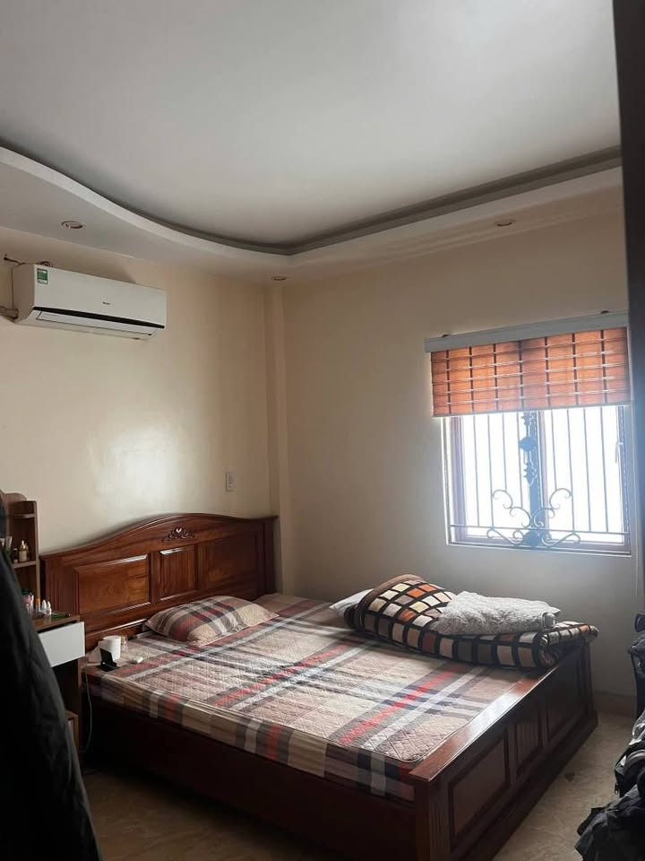 Bán nhà mặt đường Hùng Vương, Thượng Lý, 62.76m² giá 12.9 tỷ - Cơ hội đầu tư hấp dẫn!