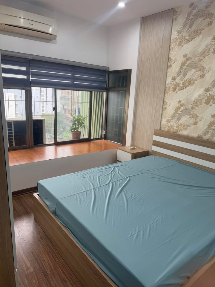 Nhà 4 Tầng Cầu Diễn, 46m² giá 11 tỷ - Thiết kế rộng rãi, tiện nghi!