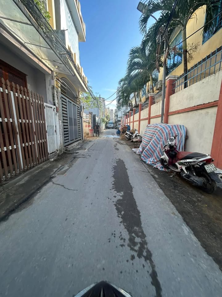 Nhà cho thuê gác lửng tại Tô Hiến Thành, Sơn Trà 90m² - Giá chỉ 7 triệu/tháng!