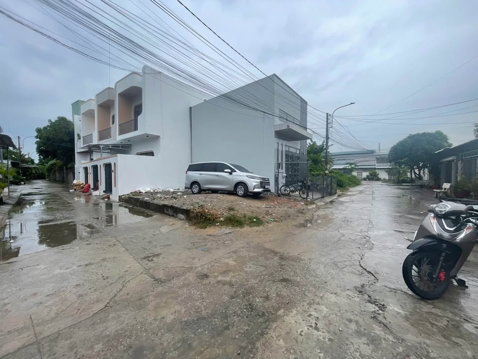 Đất nền góc đường Hồ Văn Huê Rạch Giá 37m² giá 700 triệu - Sổ đỏ chính chủ!