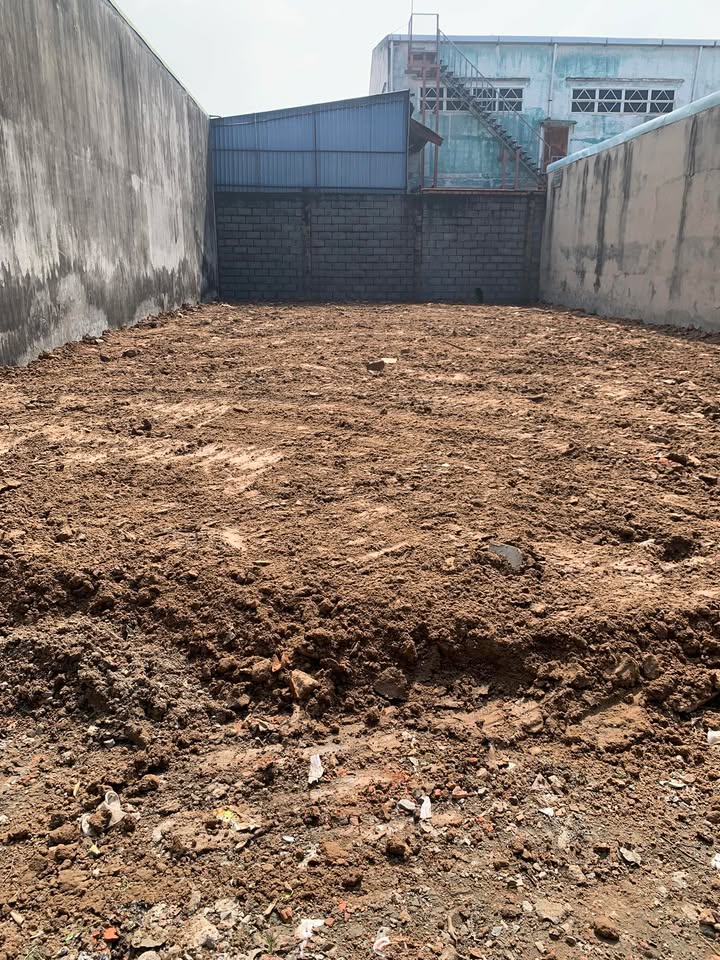 Đất nền Xuân Thới Sơn 210m² giá 5.5 tỷ - Xây dựng tự do, vị trí đẹp!