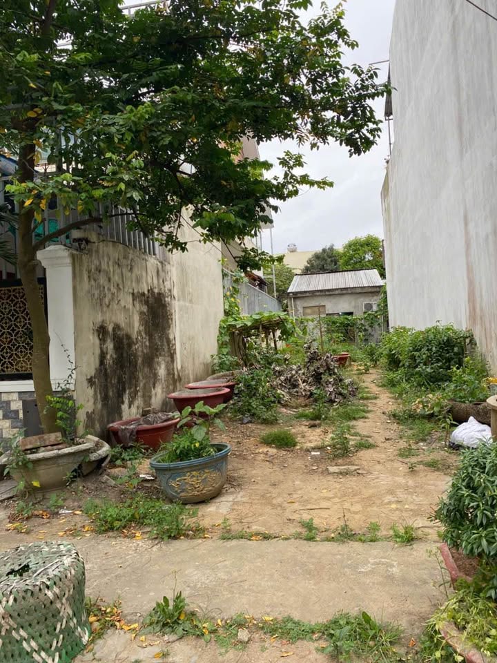 Đất nền Hòa Thọ Đông Cẩm Lệ 100m² giá 6 tỷ - Phong thủy đẹp, tiện ích đầy đủ!