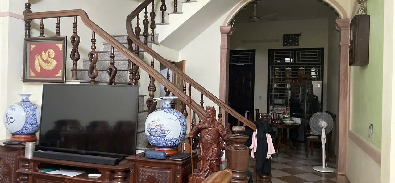 Nhà 4 tầng Kỳ Bá, Thái Bình 63m² giá 7 tỷ - Vị trí đắc địa gần công viên!