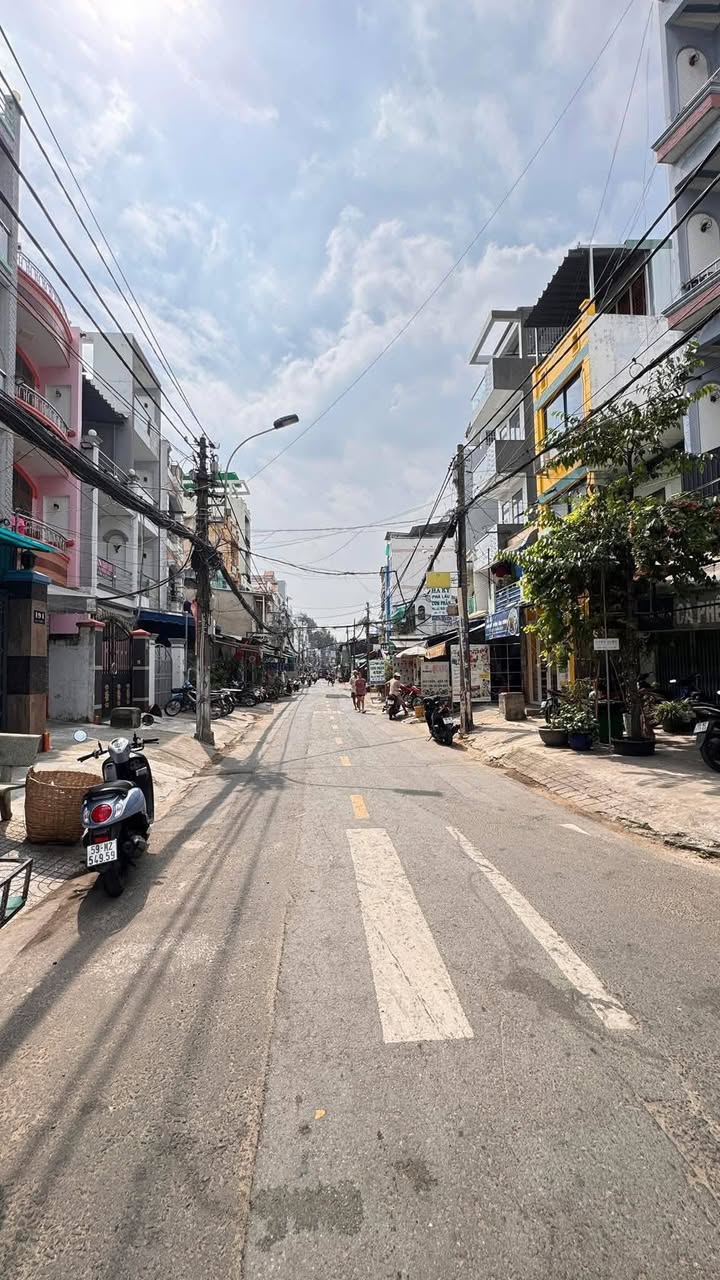 FrontHouse Lò Siêu, Q11 - Diện tích 39m² giá 7.9 tỷ - Cơ hội đầu tư cực tốt!