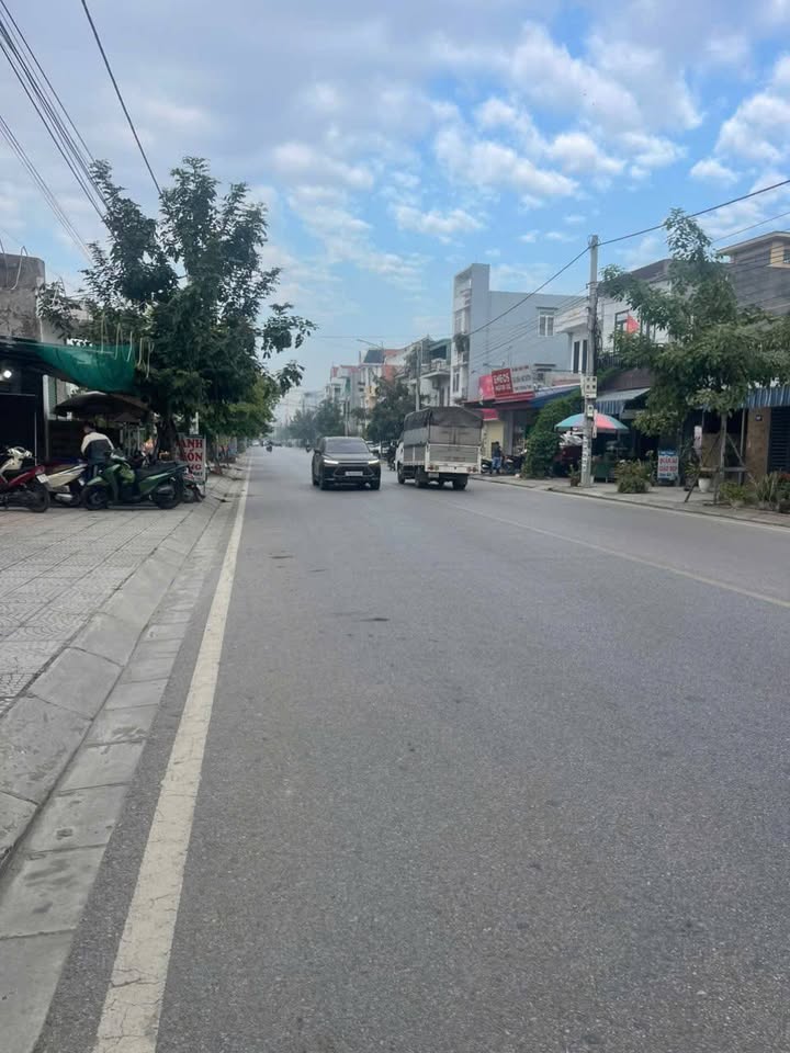 Lô đất mặt đường Máng Nước An Dương 70,6m² giá 7,1 tỷ - Đầu tư kinh doanh lý tưởng!