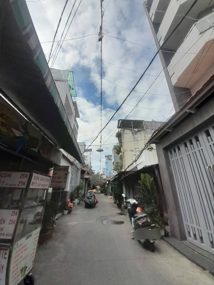 Nhà cấp 4 Chánh Hưng P4 Q8 116m² giá 12 tỷ - Tiện xây mới ngay!