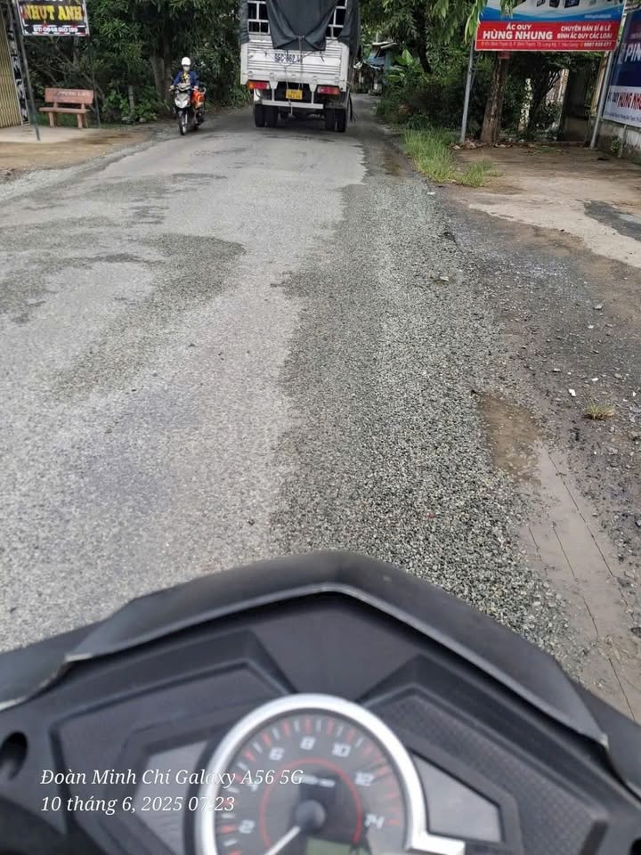 Đất nền 320.7m² đường Phạm Văn Nhờ, Cần Thơ - Vị trí đắc địa, giá chỉ 1.5 tỷ!