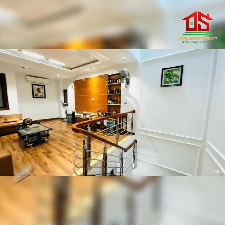 Nhà phố hiện đại Dương Đình Nghệ 85m² giá 9.5 tỷ - Full nội thất, sẵn sàng vào ở!