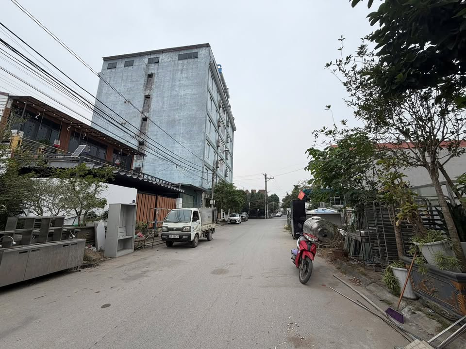 Đất nền Vân Phú, Việt Trì 90m² giá 3 tỷ - Đường thông thoáng, hạ tầng đồng bộ!