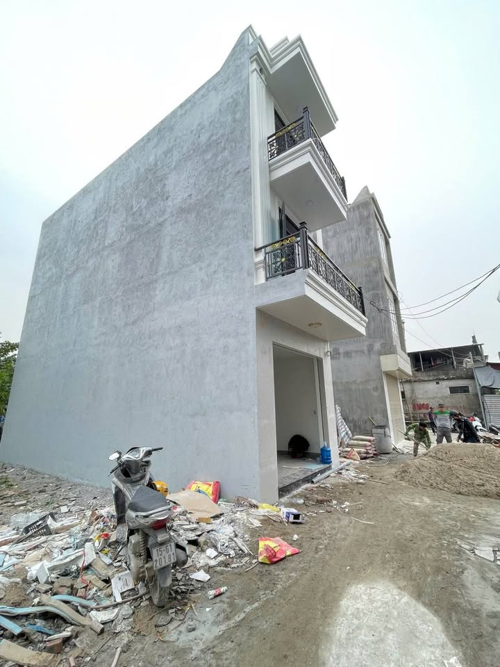 Nhà riêng 61m² 3 tầng tại Hồng Thái, Hải Phòng chỉ 2.25 tỷ - Sổ đỏ chính chủ!