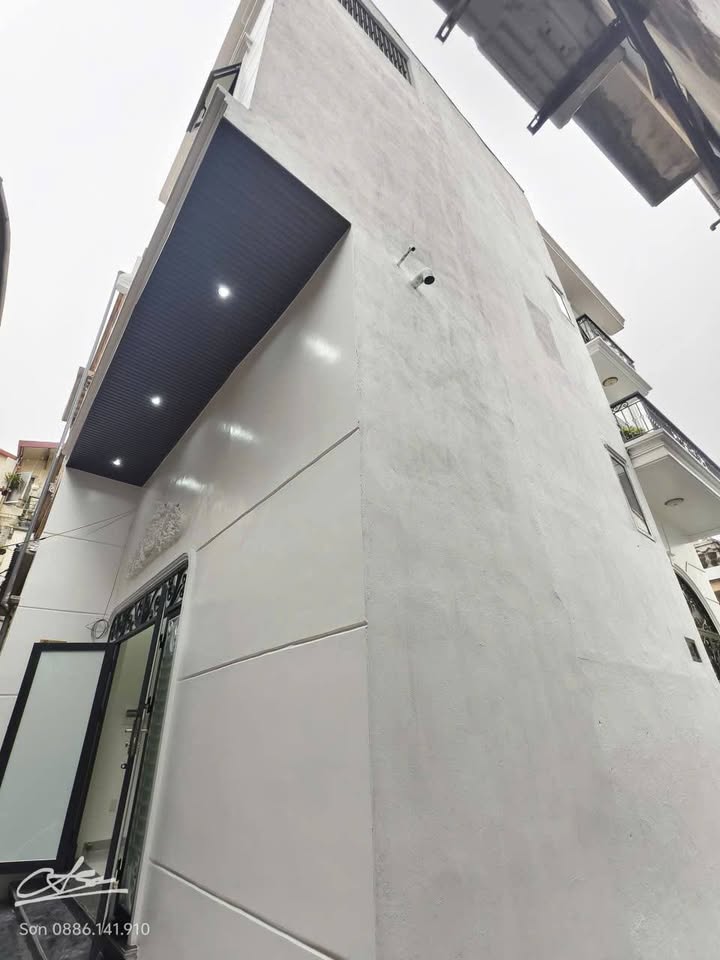 Nhà đẹp 3 tầng tại phố Nguyễn Công Trứ, Hải Phòng - 42m² giá 3.79 tỷ - Kinh doanh thuận lợi!