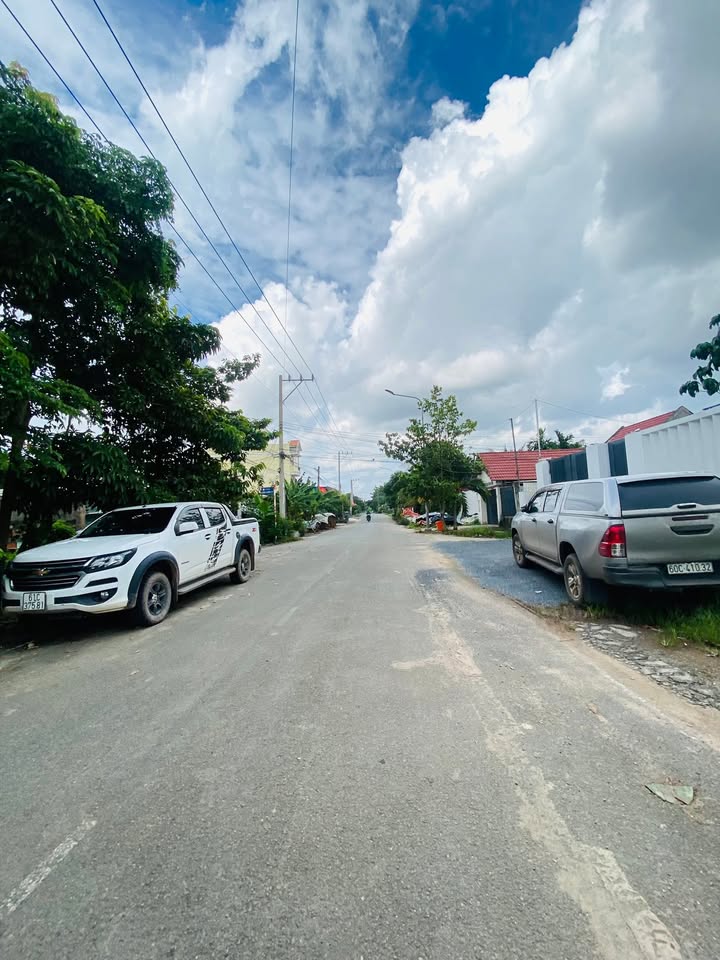 Nhà mặt tiền Bình Nhâm 128m² giá 4 tỷ - Vị trí tiềm năng gần sông Sài Gòn!