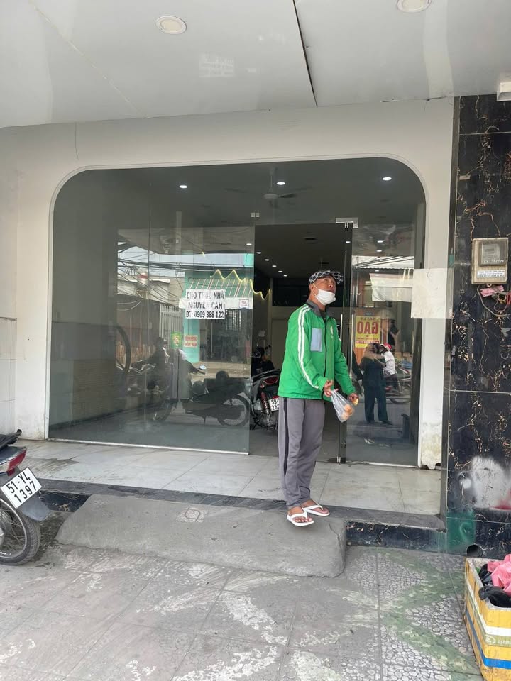 Nhà nguyên căn cho thuê MT Võ Văn Vân, Bình Chánh 125m² - Kinh doanh sầm uất!