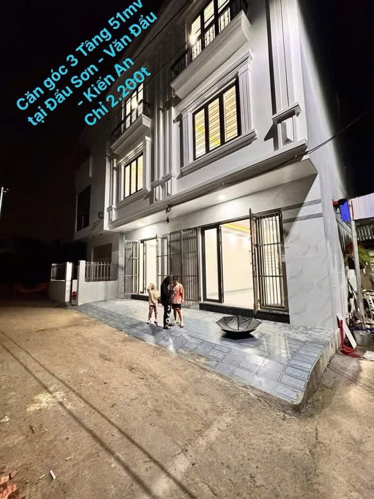 Nhà góc 3 tầng 51m² tại Nguyễn Lương Bằng, Kiến An - Thiết kế hiện đại, chỉ 2.199 tỷ!