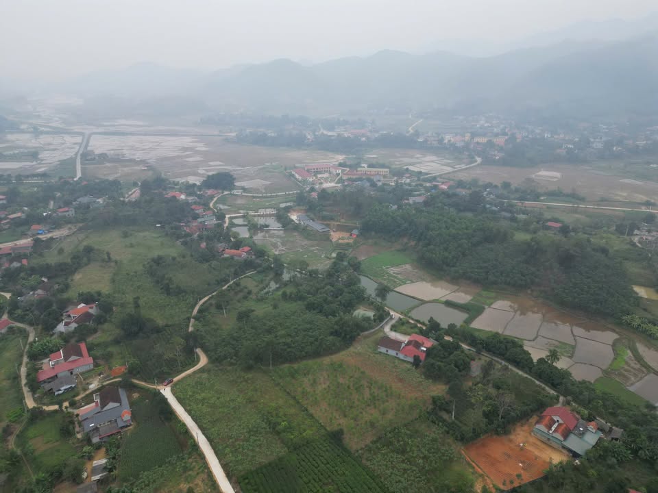 Lô đất nghỉ dưỡng Thạch Khoán 2200m² giá 2.x tỷ - Tiềm năng khai thác vượt trội!