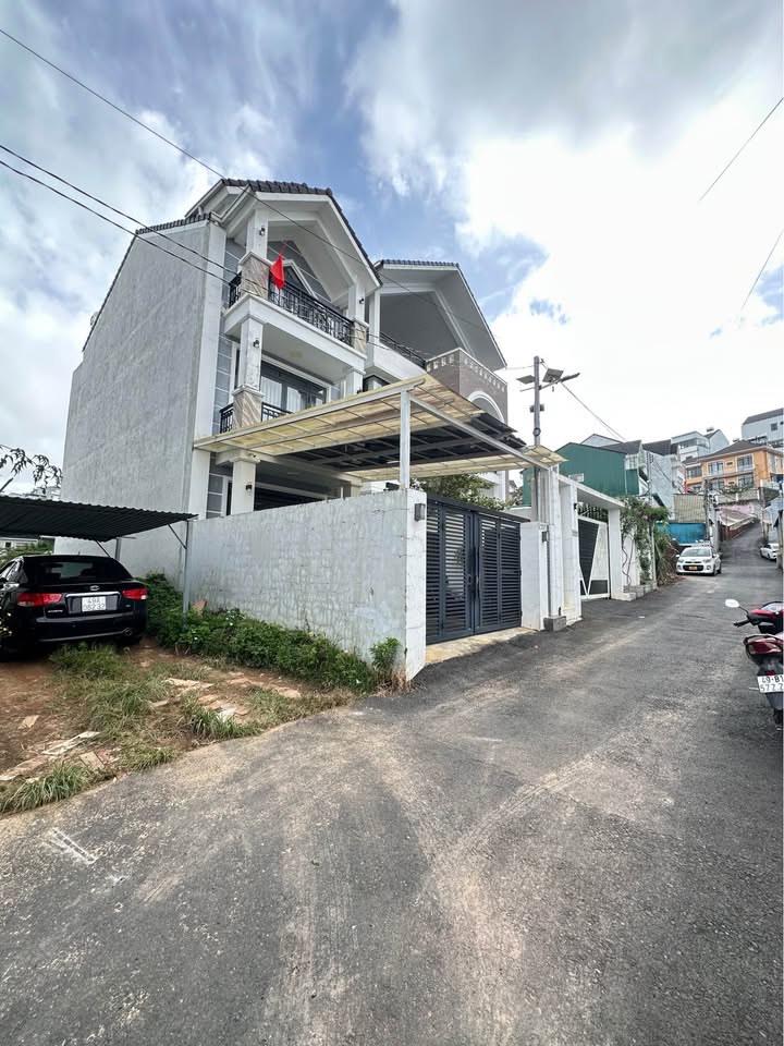 Đất xây dựng Nguyễn Đình Chiểu, Đà Lạt 97m² giá 3.8 tỷ - Đầu tư lâu dài!