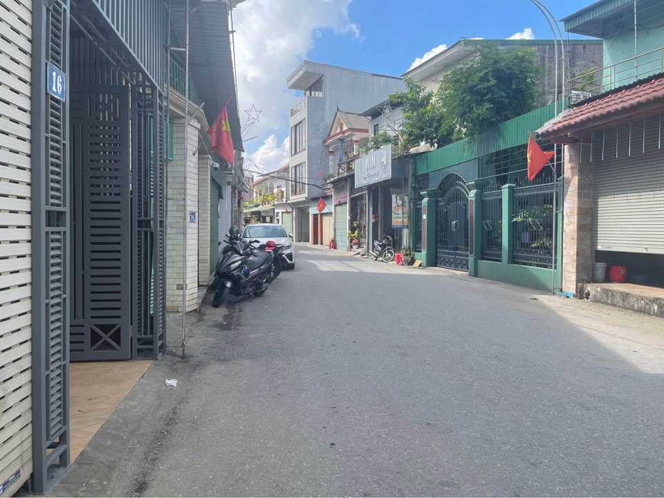 Nhà ở phường Hưng Bình, Vinh 112m² - Sẵn sàng vào ở ngay!