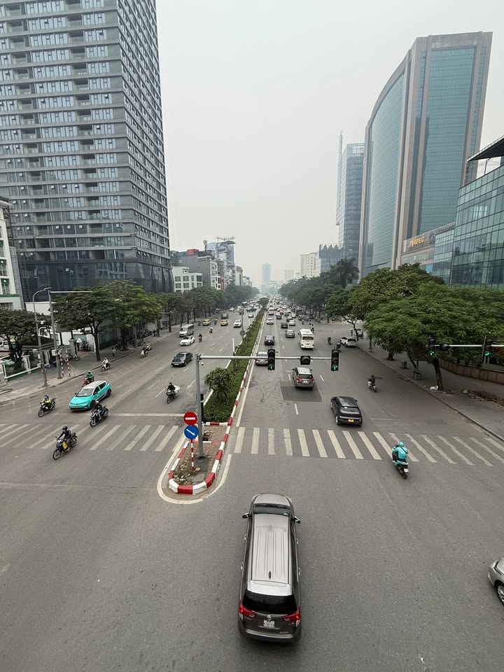 Nhà mặt phố Trần Duy Hưng, Cầu Giấy 62m² giá 31 tỷ - Đầu tư sinh lời ngay!