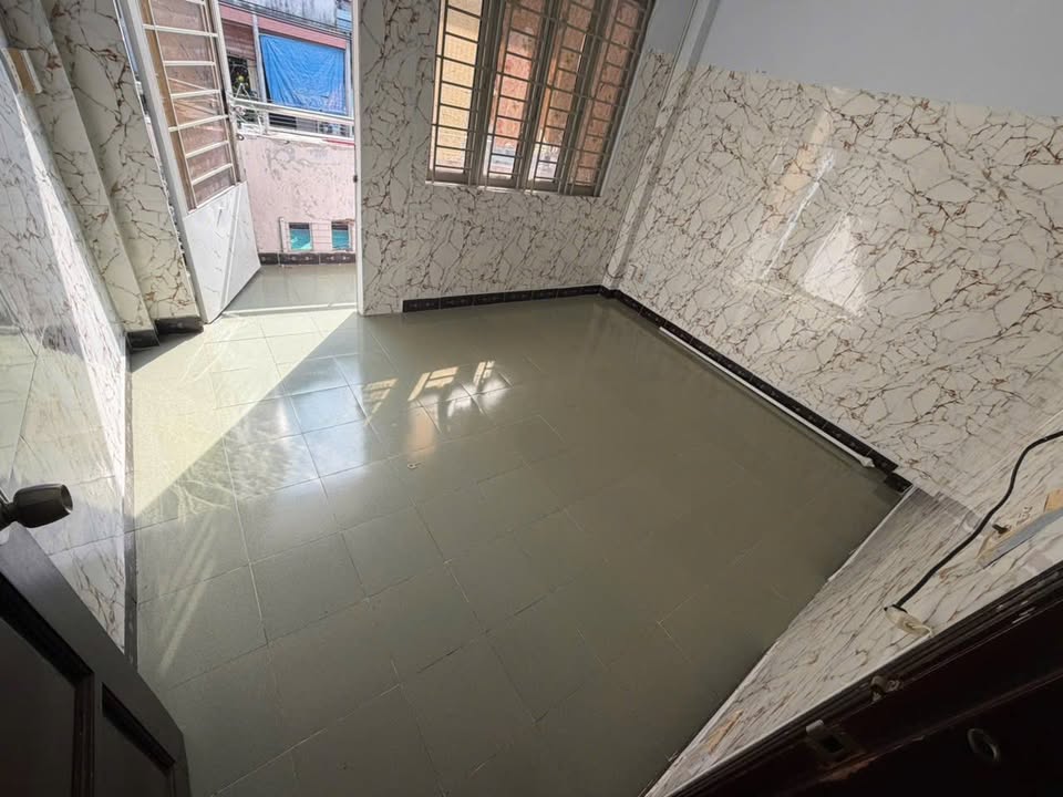 Phòng cho thuê tại Nguyễn Công Trứ, Bình Thạnh 16m² giá 3 triệu - Sẵn sàng vào ở ngay!