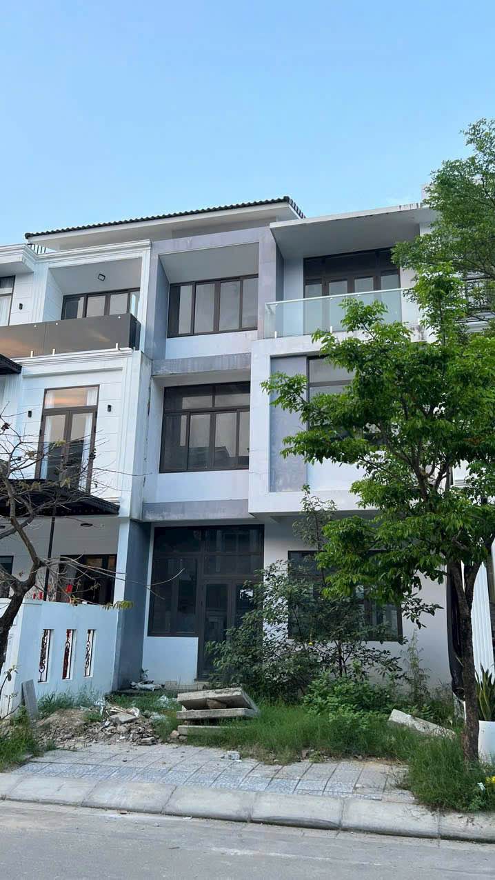 Townhouse An Cựu City - Phường An Đông, 126m² giá 6.35 tỷ - Cơ hội đầu tư hiếm có!