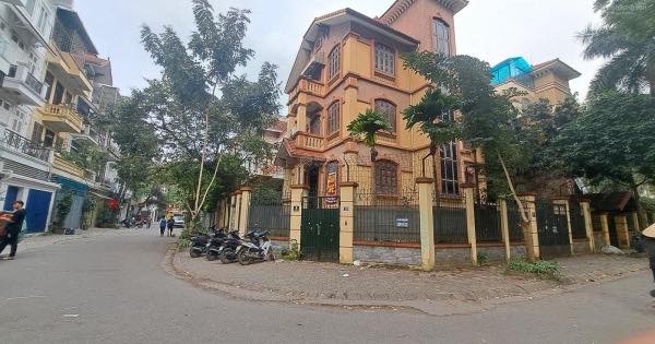 Townhouse Xã Đàn Đống Đa 161m² giá 65 tỷ - Thiết kế ấn tượng, pháp lý rõ ràng!