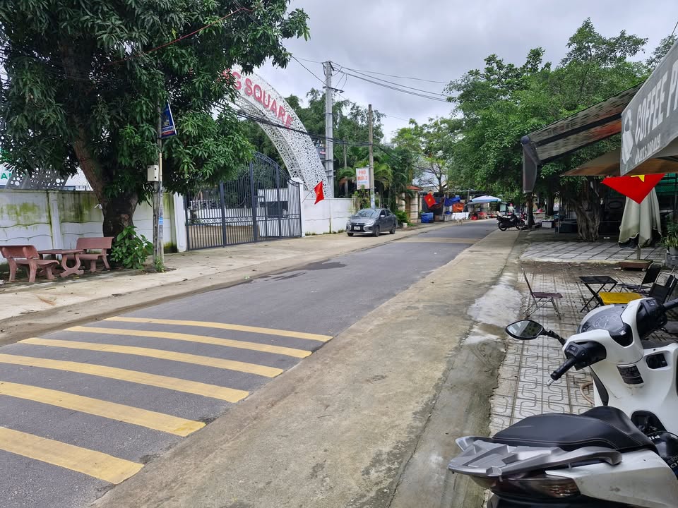 Đất nền 266m² mặt đường Bình Hòa - Sổ đỏ chính chủ, giá chỉ 6.3 tỷ!