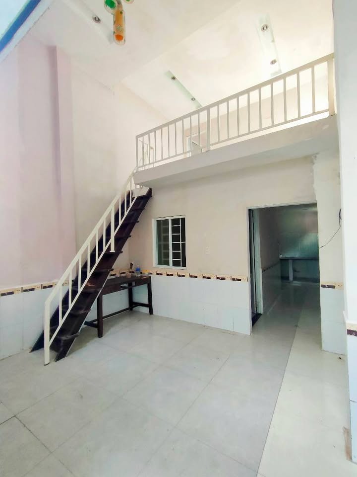 Nhà phố Hoàng Diệu, Hải Châu 33m² giá 2.8 tỷ - Khu trung tâm tiện lợi!