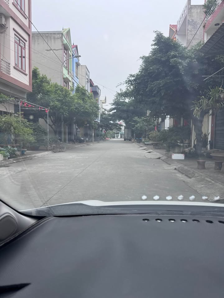 Đất 72m² mặt tiền 4m đường Quốc Lộ 18, phường Quế Võ - Giá chỉ 3 tỷ!