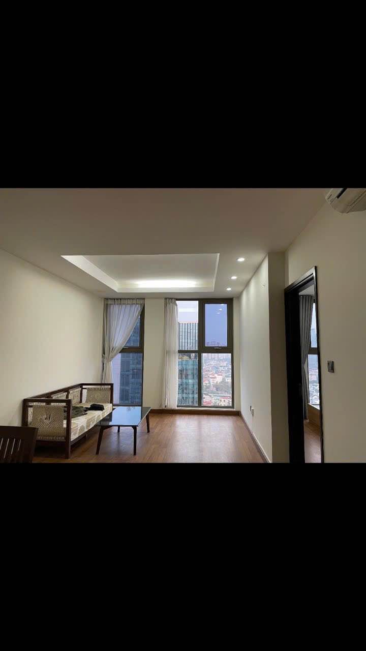 Căn hộ 2 phòng ngủ Home City Cầu Giấy 70m² giá 14 triệu - Nhà đẹp, hướng mát