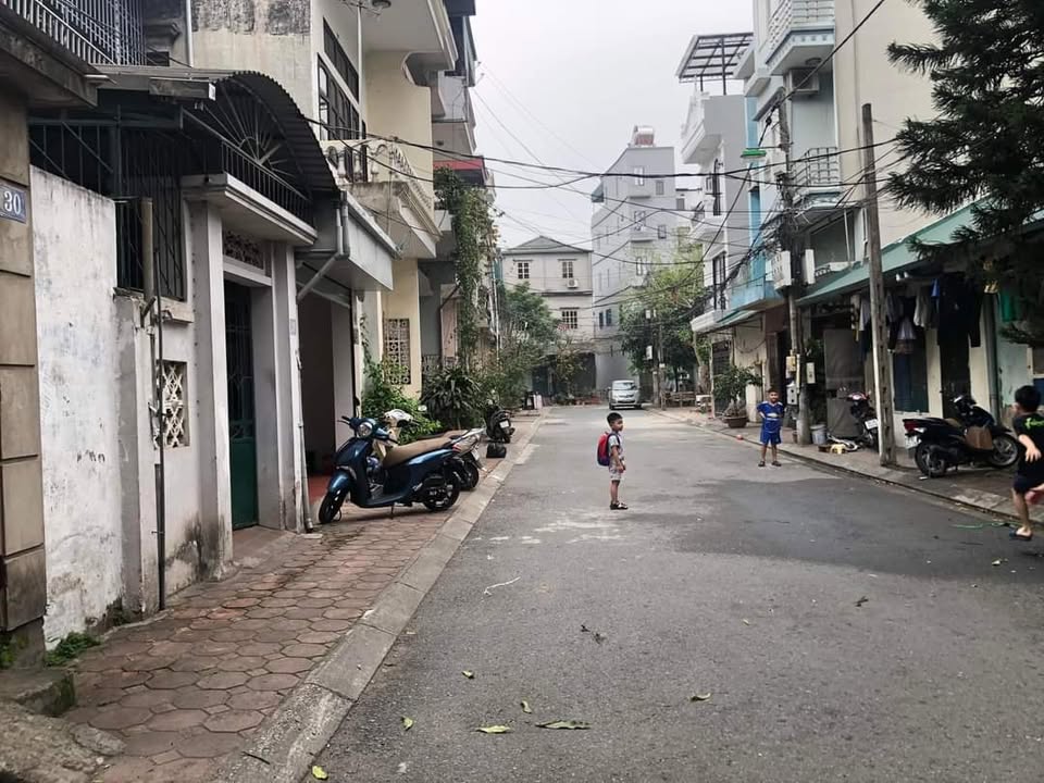 Đất phân lô 62m² đường Đức Giang - Kinh doanh thịnh vượng, giá thỏa thuận!