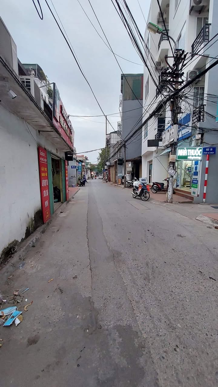 Đất Ngô Gia Tự, Việt Hưng 65m² giá 3.3 tỷ - Sổ đỏ chính chủ, ô tô vào tận nhà!