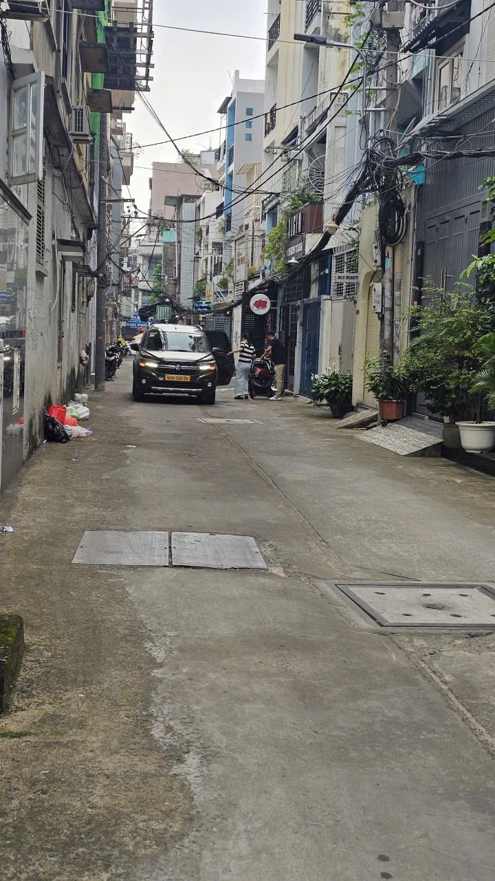 Nhà 3 tầng hẻm xe hơi đường Lê Văn Sỹ, Q3 - Giá 14.999 tỷ, thương lượng!