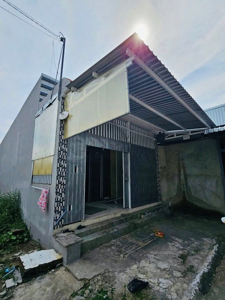 Bán nhà 100m² đường số 8, Khu dân cư Hai Lai, Châu Thành - Nhà đẹp, giá chỉ 950 triệu!