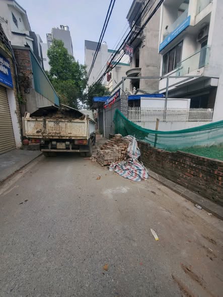 Bán đất Đàm Quang Trung Long Biên 107m² giá 23 tỷ - Đầu tư sinh lời tiềm năng!