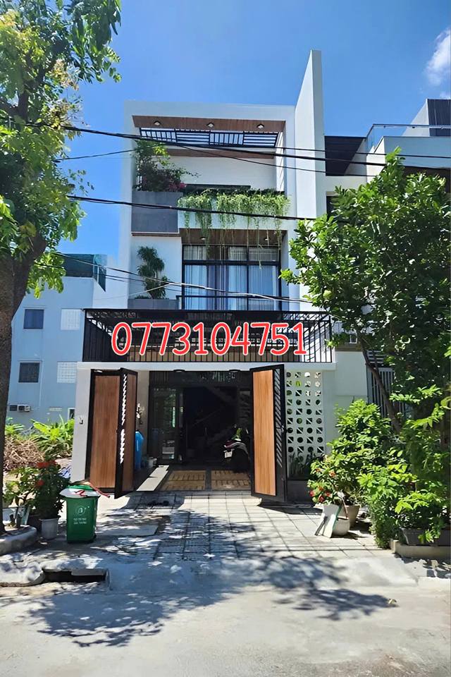 Nhà 1 trệt 2 lầu tại Thới Hòa, Bến Cát 85m² giá 1.95 tỷ - Gần khu dân cư sầm uất!