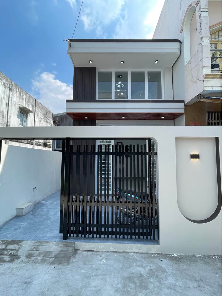 Nhà phố 1 trệt 1 lửng Bình Khánh 77m² giá 1 tỷ - An ninh, yên tĩnh!