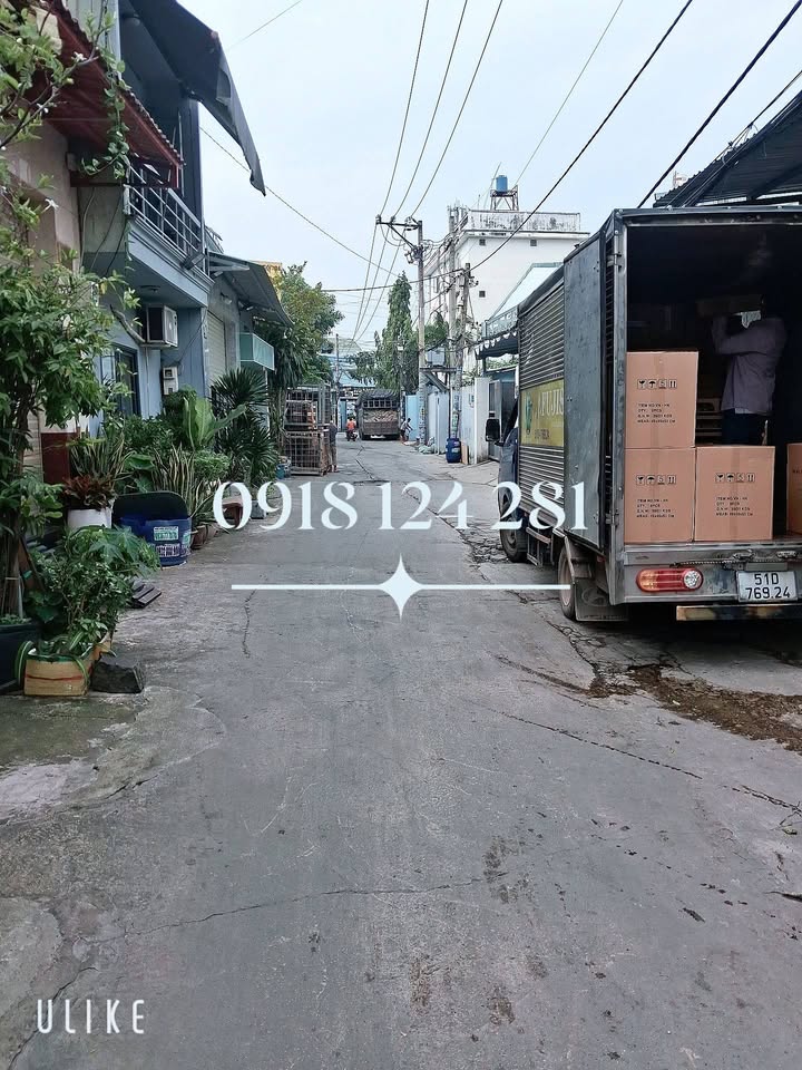 Nhà bán gấp đường Tiền Lân 12, Hóc Môn, 87m² - Giá chỉ 4.3 tỷ thương lượng!