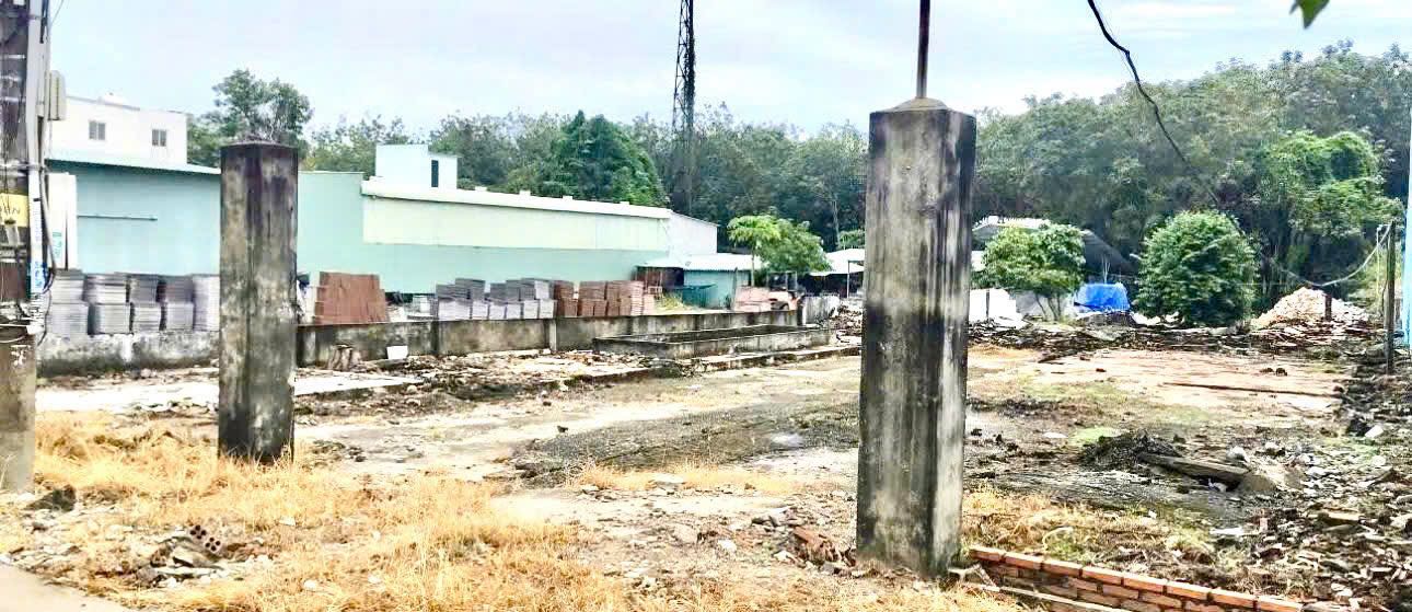 Đất mặt tiền Quốc Lộ 13, Lai Uyên, Bàu Bàng - 2992m² giá 640 triệu, cơ hội đầu tư tốt!