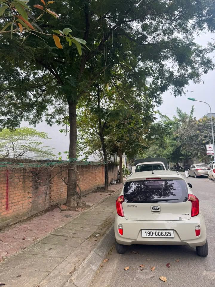 Nhà phố Hòa Phong, Việt Trì 90m² giá 6 tỷ - Mặt tiền rộng, gần chợ