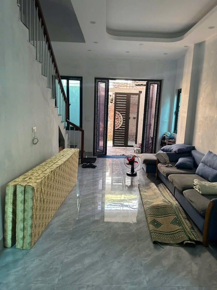 Nhà riêng Sơn Đồng 50m² giá 5 tỷ - Lô góc, thiết kế hiện đại!