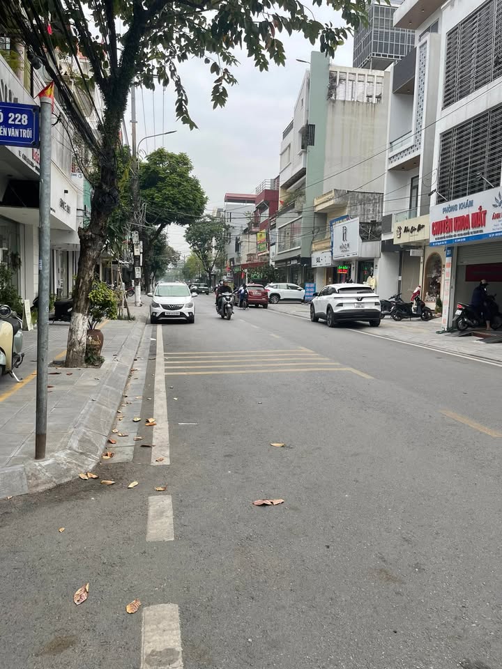 Đất nền góc phố Nguyễn Văn Trỗi, Phủ Lý, 90m² giá 5.6 tỷ - Đầu tư sinh lời ngay!