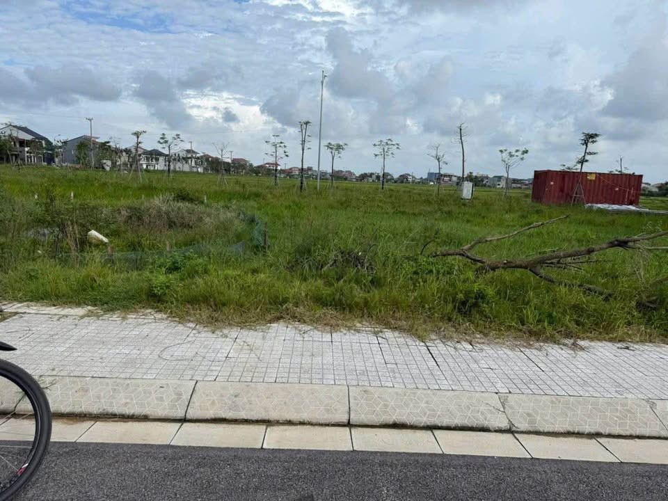 Đất Thạch Trung, Hà Tĩnh 110m² giá 3 tỷ - Cơ hội đầu tư không thể bỏ qua!