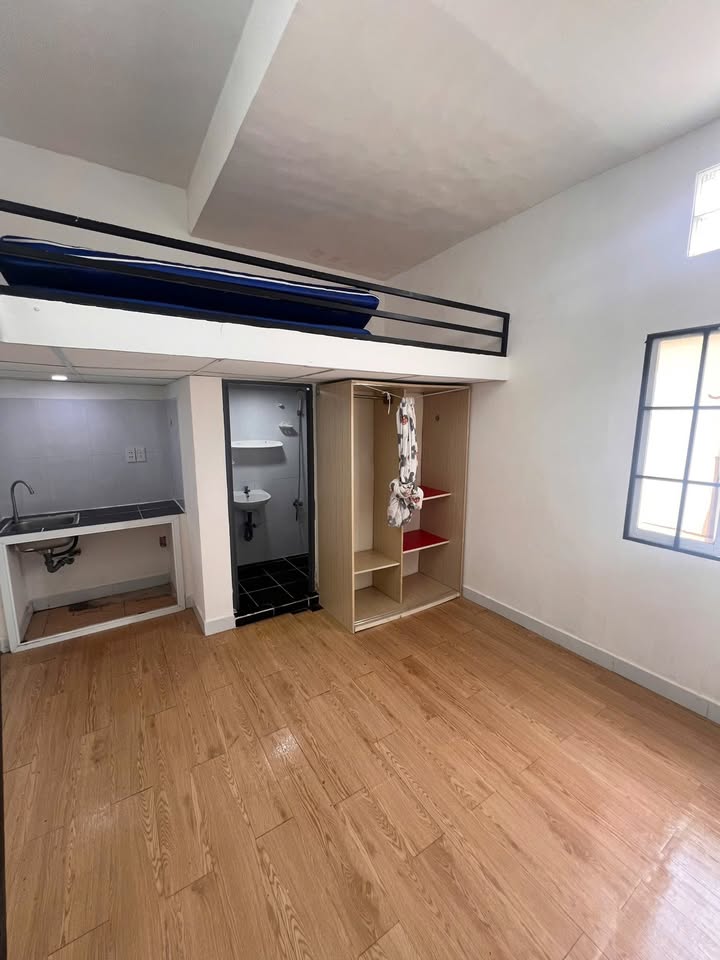 Căn hộ dịch vụ 43 phòng đường Trương Công Định, Tân Bình 400m² - Đầu tư sinh lời cao!