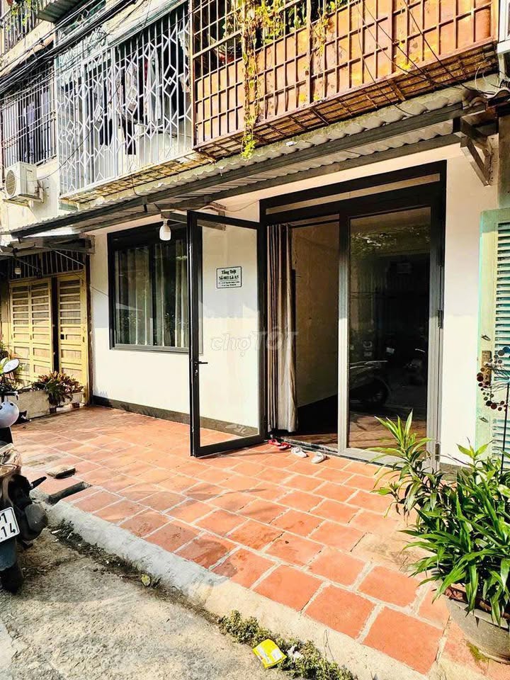 Cho thuê mặt bằng hẻm đường Nguyễn Đình Chiểu, Quận 1, 42m² - Giá chỉ 12 triệu/tháng!