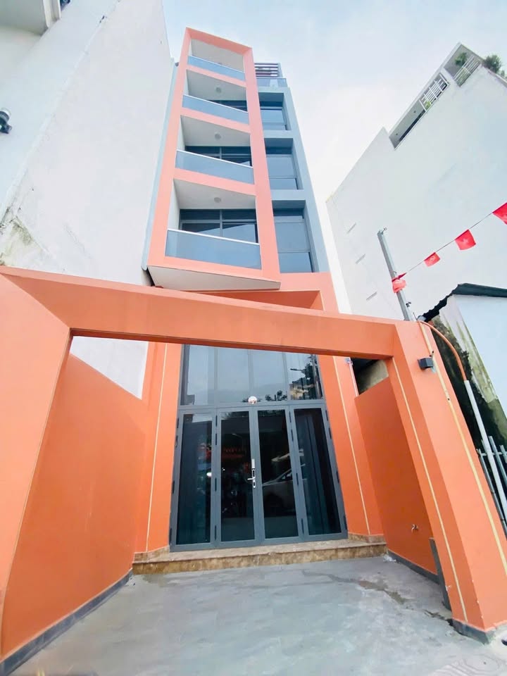 Nhà mặt tiền Nguyễn Văn Nguyễn, Quận 1, 75m² giá 90 triệu - Thích hợp kinh doanh!